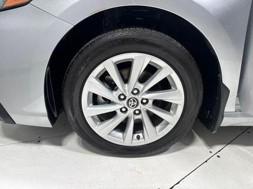 Celestial Silver Metallic 2024 Toyota Camry SE