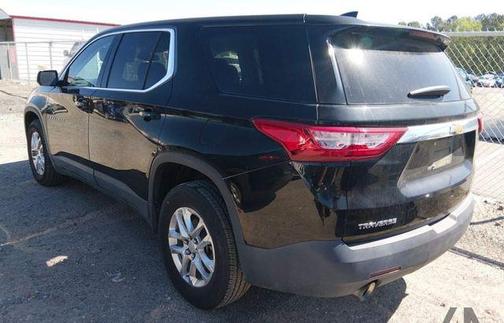 Mosaic Black Metallic 2020 Chevrolet Traverse LS