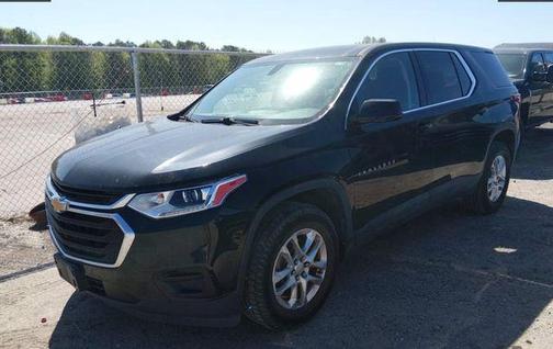 Mosaic Black Metallic 2020 Chevrolet Traverse LS