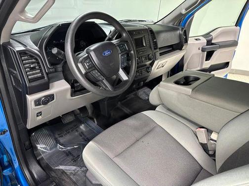 Velocity Blue Metallic 2020 Ford F-150 XL