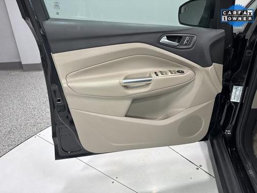 2014 Ford C-Max Hybrid SE