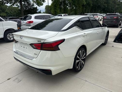 2019 Nissan Altima 2.5 SR