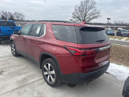 2023 Chevrolet Traverse LT Leather