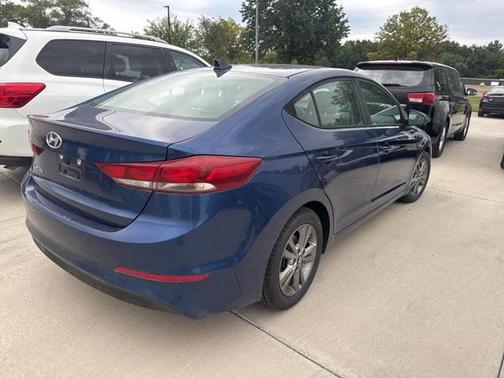 2019 Hyundai Accent SE