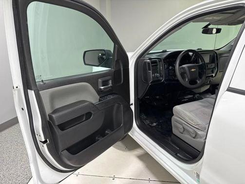 Summit White 2017 Chevrolet Silverado 1500 WT