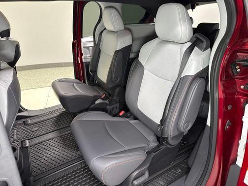 Ruby Flare Pearl 2022 Toyota Sienna XSE 7 Passenger