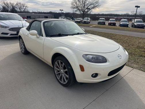 2006 Mazda MX-5 Miata Sport