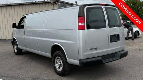 Silver Ice Metallic 2016 Chevrolet Express 3500 Work Van