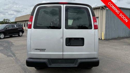 Silver Ice Metallic 2016 Chevrolet Express 3500 Work Van