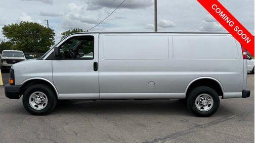 Silver Ice Metallic 2016 Chevrolet Express 3500 Work Van