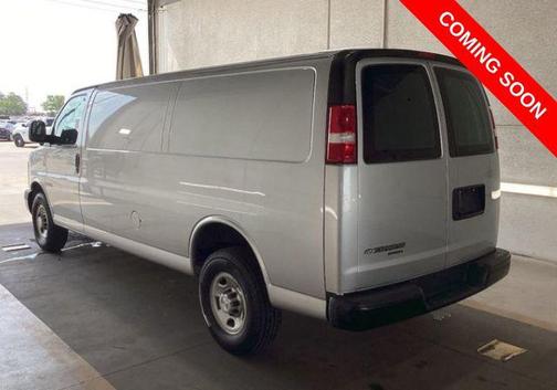 Silver Ice Metallic 2016 Chevrolet Express 3500 Work Van