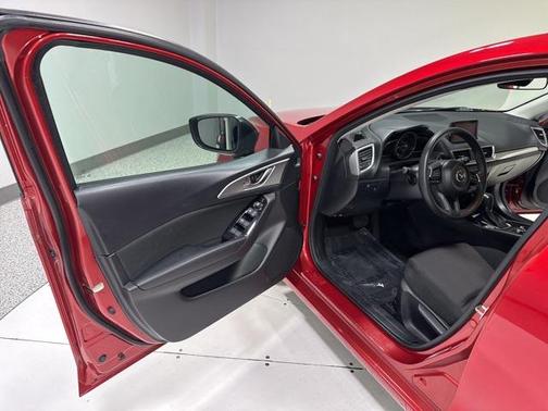2017 Mazda Mazda3 Sport