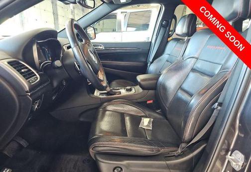 Granite Crystal Metallic Clearcoat 2018 Jeep Grand Cherokee Trailhawk