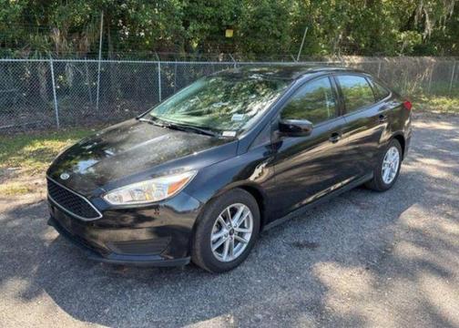 Shadow Black 2018 Ford Focus SE