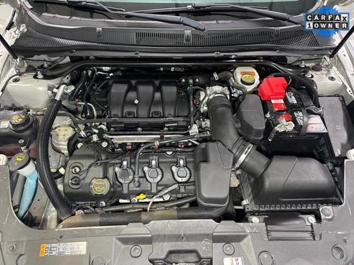 2017 Ford Taurus SE