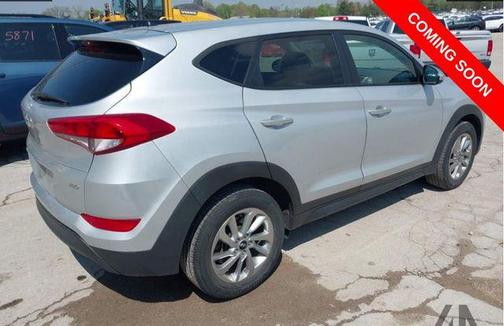 Molten Silver 2018 Hyundai TUCSON SE
