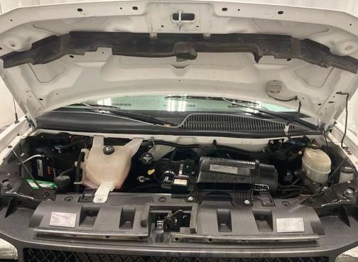 2017 Chevrolet Express 2500 LS