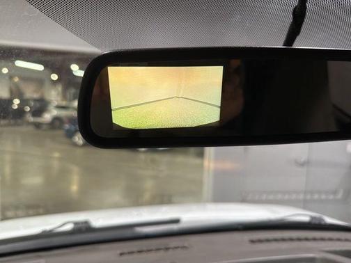 Summit White 2017 Chevrolet Express 2500 LT