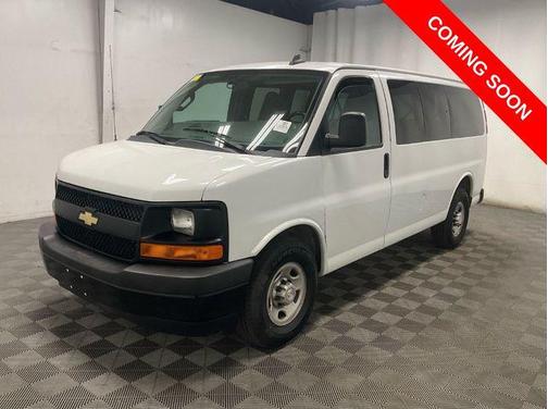 2017 Chevrolet Express 2500 LS