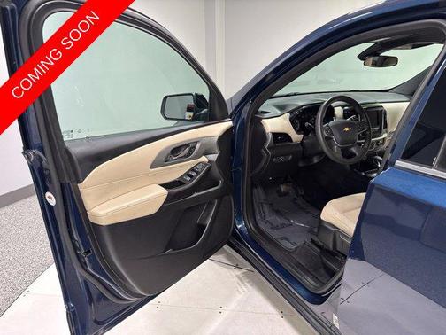 Northsky Blue Metallic 2023 Chevrolet Traverse LS