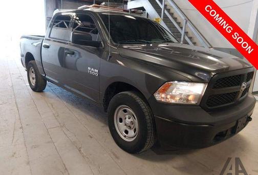 Granite Crystal Metallic Clearcoat 2018 RAM 1500 Tradesman
