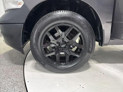 Granite Crystal Metallic Clearcoat 2018 RAM 1500 Tradesman