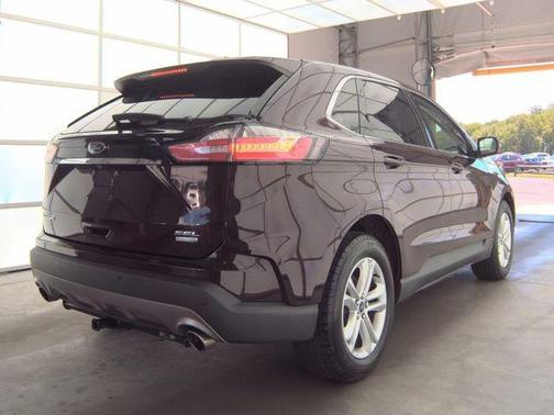 Burgundy Velvet Metallic Tinted Clearcoat 2020 Ford Edge SEL
