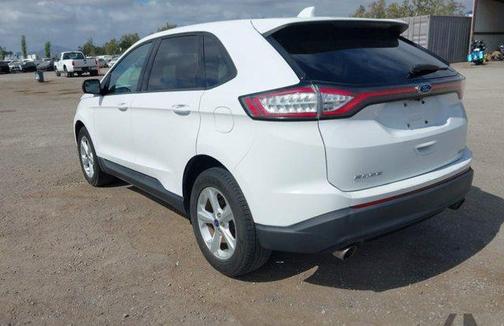 Oxford White 2018 Ford Edge SE
