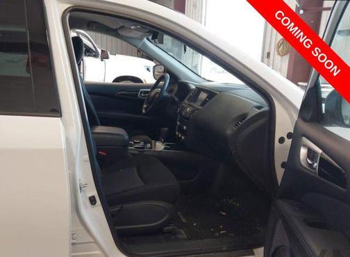 Glacier White 2020 Nissan Pathfinder S