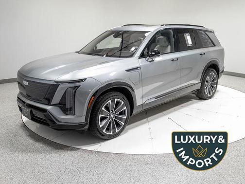 Argent Silver Metallic 2026 Cadillac VISTIQ Sport
