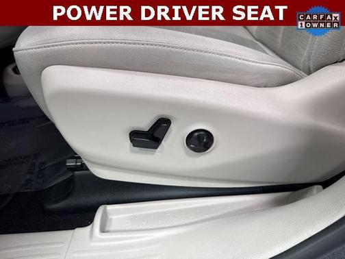 2017 Chrysler Pacifica Hybrid Touring Plus