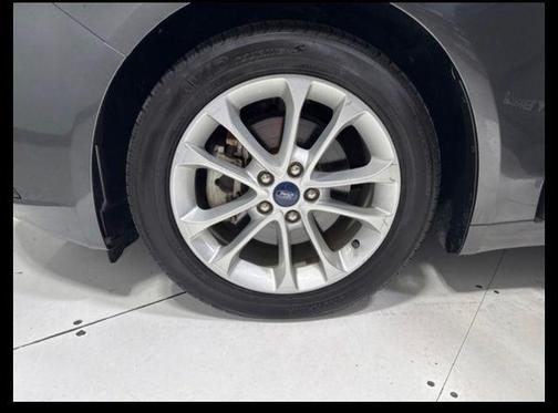 Magnetic 2019 Ford Fusion Hybrid SE