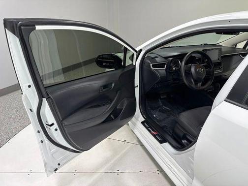 White 2022 Toyota Corolla LE