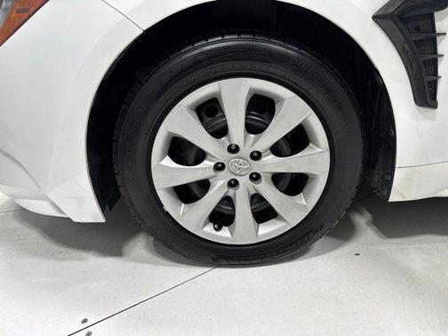 White 2022 Toyota Corolla LE