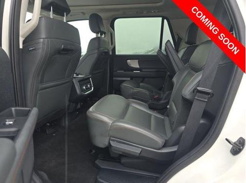 White Metallic 2025 Ford Expedition Active