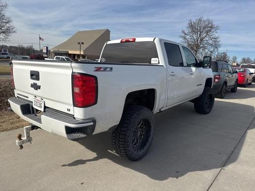 2017 Chevrolet Silverado 1500 2LT