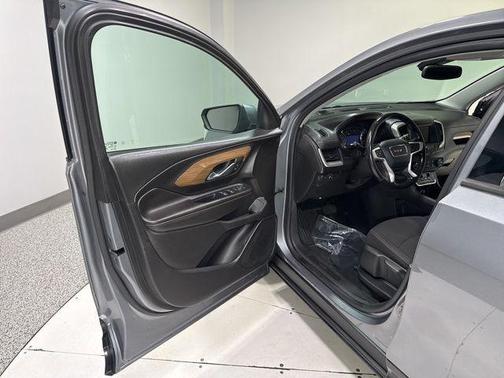 Satin Steel Metallic 2020 GMC Terrain SLE