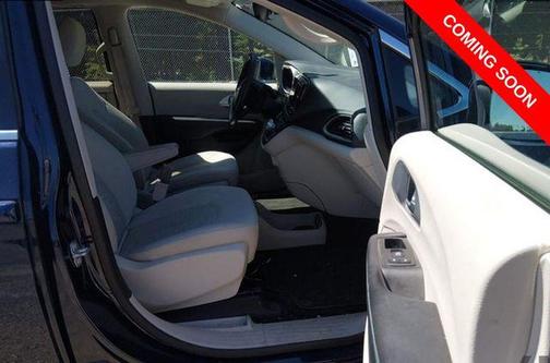 Jazz Blue Pearlcoat 2018 Chrysler Pacifica Hybrid Touring Plus