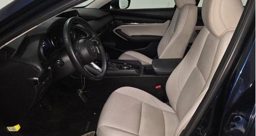 2025 Mazda Mazda3 FWD w/Preferred Package