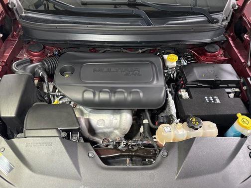 Velvet Red Pearlcoat 2019 Jeep Cherokee Latitude