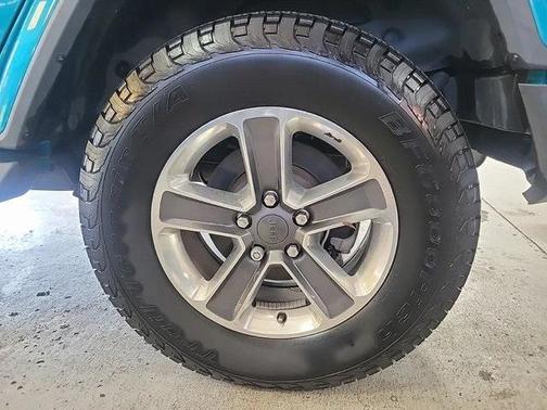 2020 Jeep Wrangler Unlimited Sahara