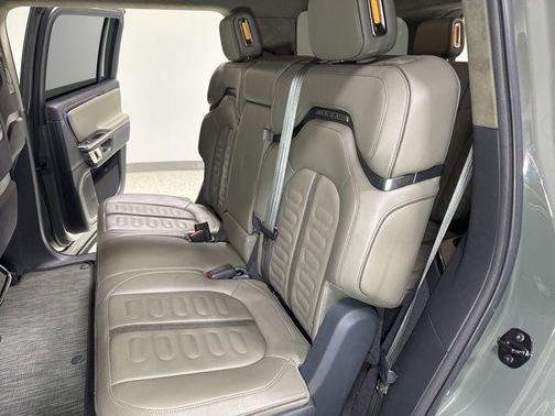 Green 2023 Rivian R1S Launch Edition