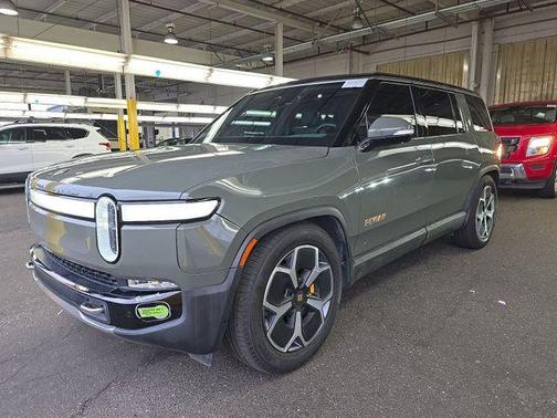 Green 2023 Rivian R1S Launch Edition