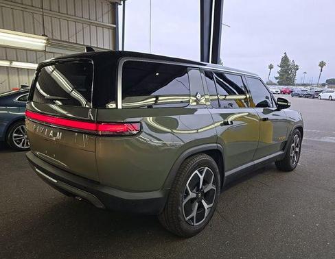 Green 2023 Rivian R1S Launch Edition