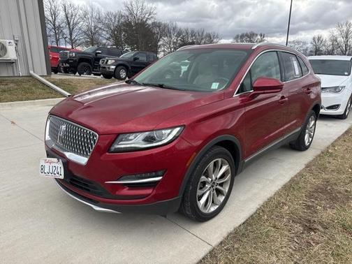 2019 Lincoln MKC Select