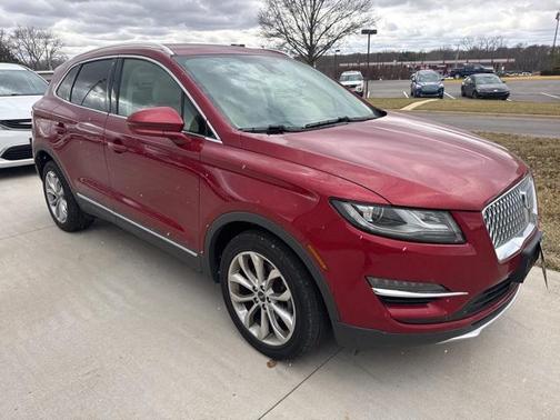 2019 Lincoln MKC Select