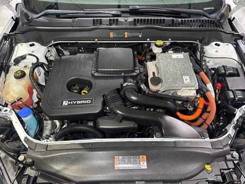 Oxford White 2018 Ford Fusion Hybrid S
