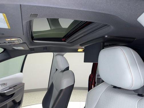 Ruby Flare Pearl 2022 Toyota Sienna XSE 7 Passenger