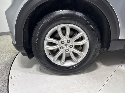 Silver Metallic 2020 Ford Explorer Base