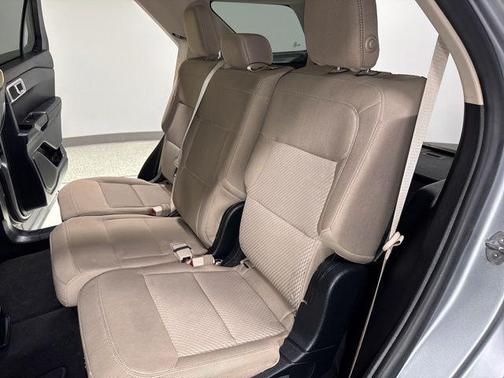 Silver Metallic 2020 Ford Explorer Base